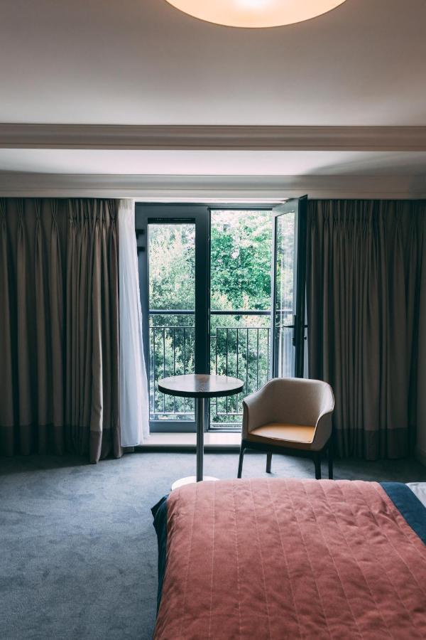The Parkview Hotel Newtown Mount Kennedy Exterior foto